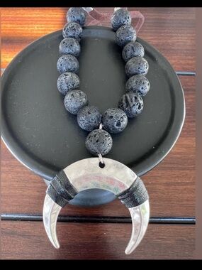 Marlyn Schiff Silver Crescent Necklace